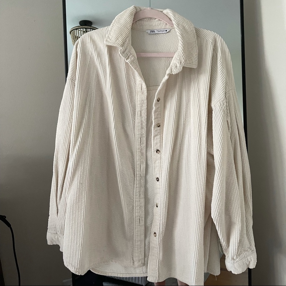 ZARA OVERSIZED JACKET